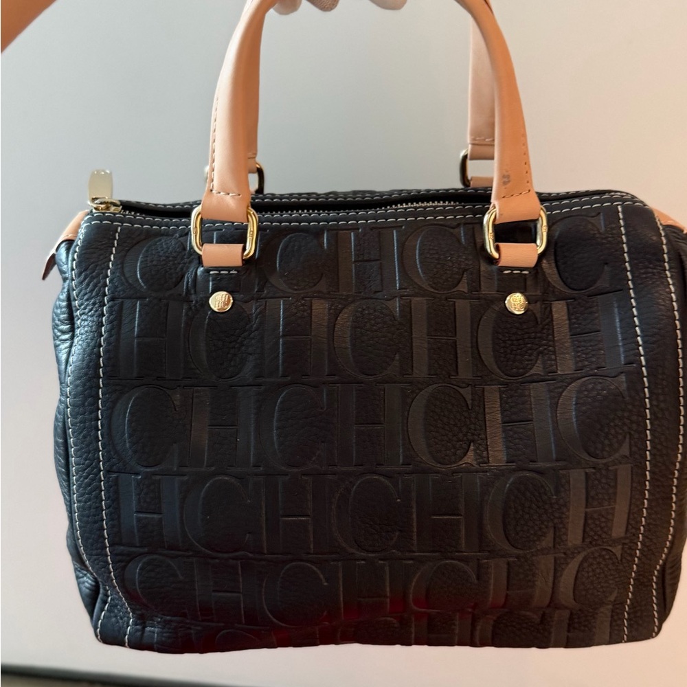 Carolina Herrera Black Andy 7 with Tan Handles - Picture 7 of 15